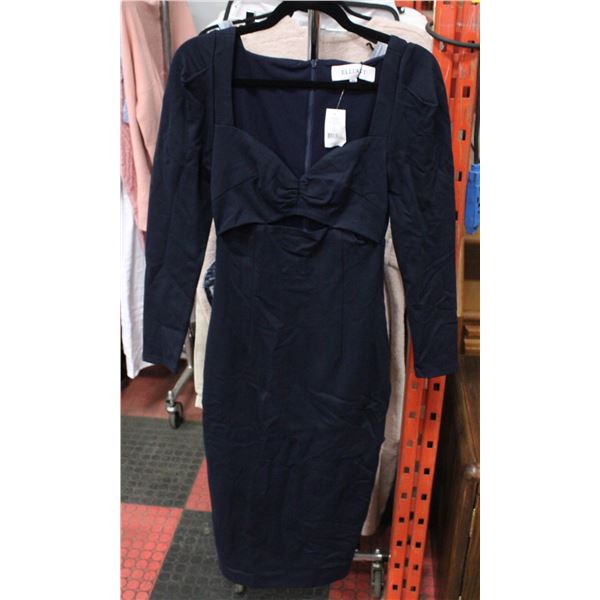 NEW WITH TAG LADIES SIZE XS NAVYBLUE LONG