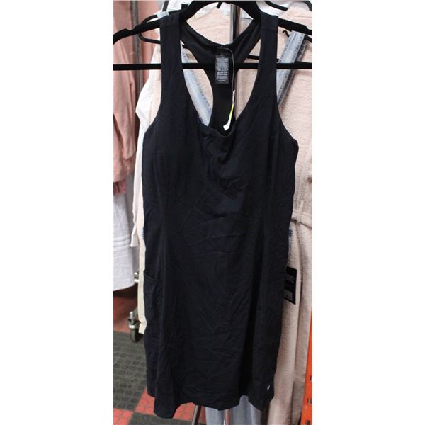 NEW WITH TAG BLACK LADIES SIZE LARGE