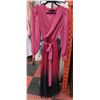 Image 1 : NEW WITH TAGS LADIES SIZE 4 FUSHIA OMBRE