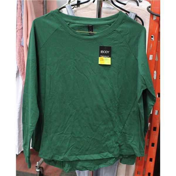 NEW WITH TAG GREEN LONG SLEEVE SIZE XS