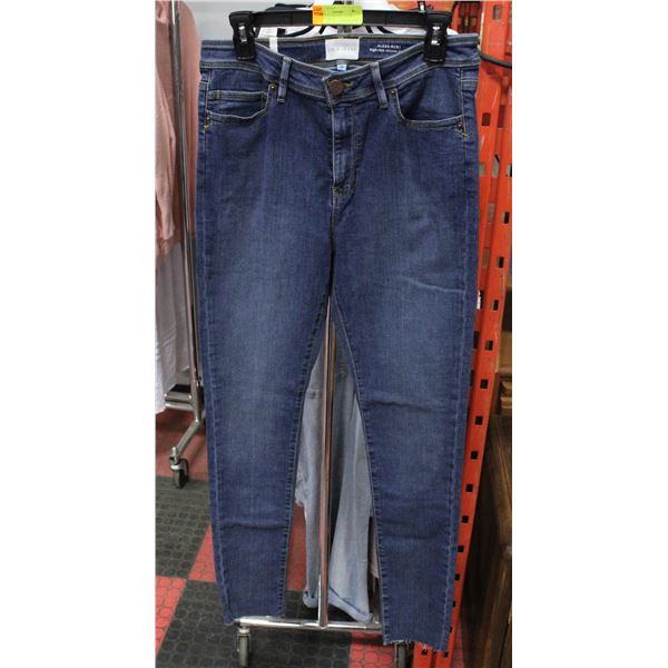 NEW WITH TAGS LOLA JEANS LADIES SIZE 29