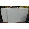 Image 1 : BALIFF SIEZURE: 2 FOLDING PLASTIC WHITE TABLES