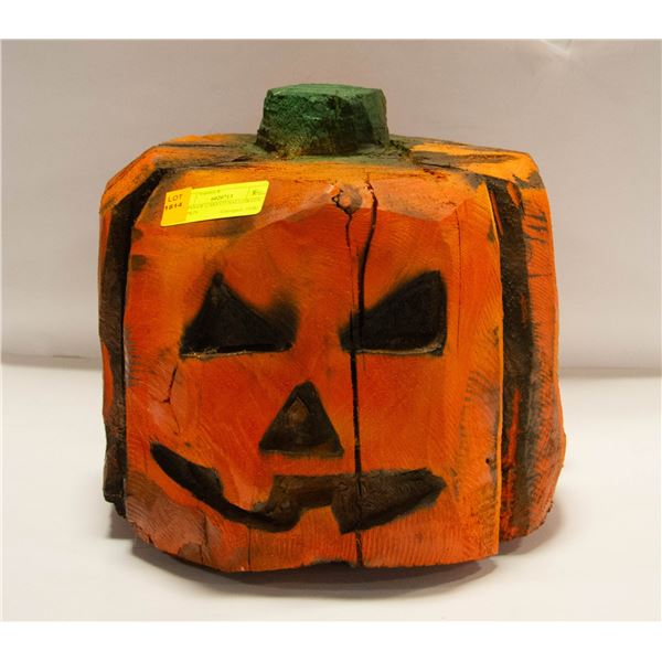 CHAINSAW CARVED HALLOWEEN PUMPKIN