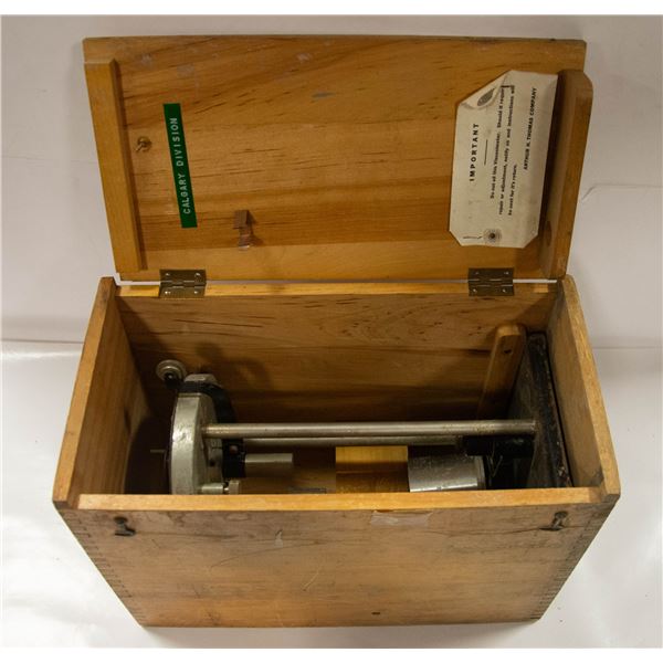 VINTAGE VISCOSOMETER