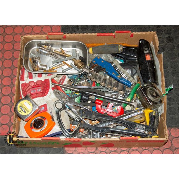 TRAY OF SHOP MISCELLANEOUS
