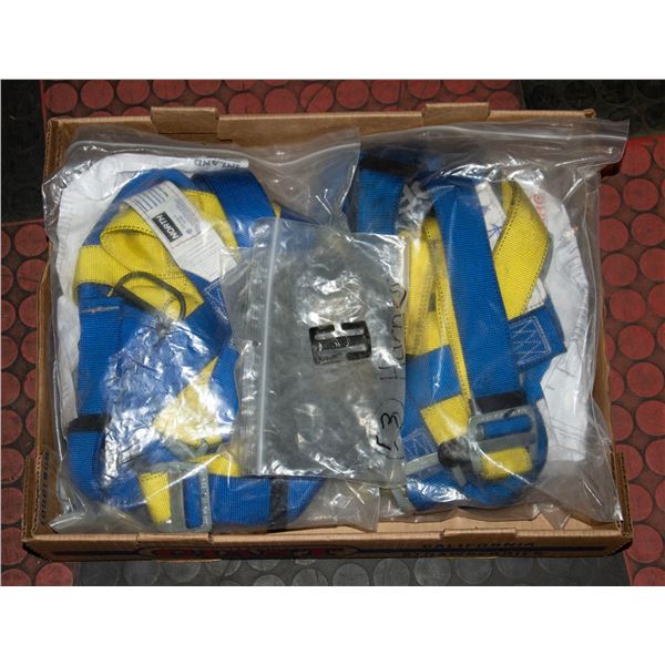4 SAFETY HARNESSES 53 HARNESS KEEPERS