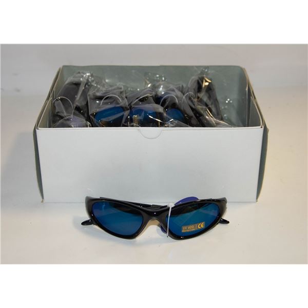 12 BRAND NEW PAIRS OF SPORTS SUNGLASSES TOGETHER