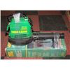 Image 1 : WEEDEATER, GAS BLOWER, 4 EAVESTROUGH ATTACHMENTS