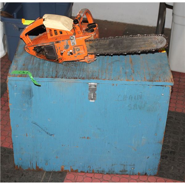 HUSKY CHAINSAW IN WOODEN BOX