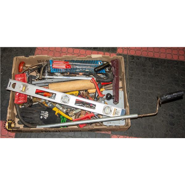 TRAY OF SHOP MISCELLANEOUS