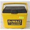 Image 1 : DEWALT COOLER AND WOODEN JAR