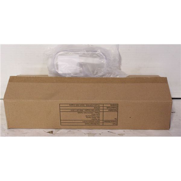 NEW CASE WITH 10 CLEAR SAFETY GOGGLES