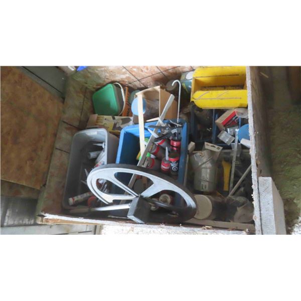**OFFSITE** Caulking Gun, Caulking, Sealant, Nuts, Bolts