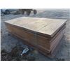 Image 4 : (36) 5/8'' Plywood 4ft x 8ft 