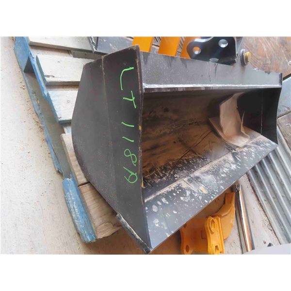 New Mini Excavator Bucket 40'' Wide 