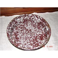 BROWN ENAMELWARE COLANDER