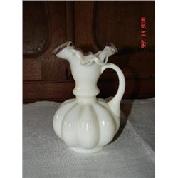 FENTON SLIVER CREST FLUTED VASE