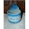Image 1 : BLUE & WHITE SALT CROCK