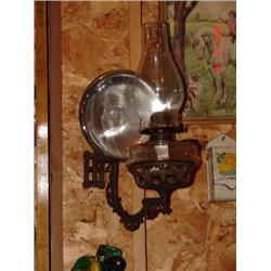 KEROSENE LAMP W/WALL HOLDER & REFLECTOR