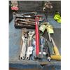 Image 1 : Asst. Hand Tools, Horseshoe Candles, Planters