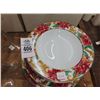 Image 2 : Poinsettia Holiday Stems & Dishes