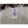 Image 2 : White Fuzzy Side Chair