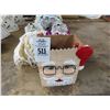 Image 2 : Snowman Cups, Mouse Décor, Christmas Tree, Santa Box