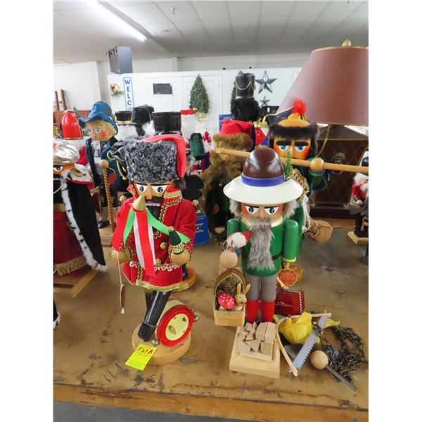 7-Steinbach Collector Nutcracker - Some Autographed - 7 X $
