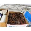 Image 3 : Christmas Ornaments, Snowman, Wood Clocks, Pine Cones - Shelf