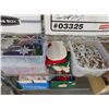 Image 4 : Christmas Lights, Pot Holders, Ornaments, Décor - Shelf