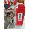 Image 2 : Hollywood Collector Mad Hatter Nutcracker w/Box