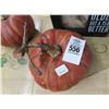 Image 2 : Family Sign, Beach Frame, Pumpkin Décor