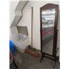 Image 1 : Full Length Mirrored Jewelry Cabinet