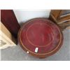 Image 3 : Mahogany Round Leather Inlay Coffee Table