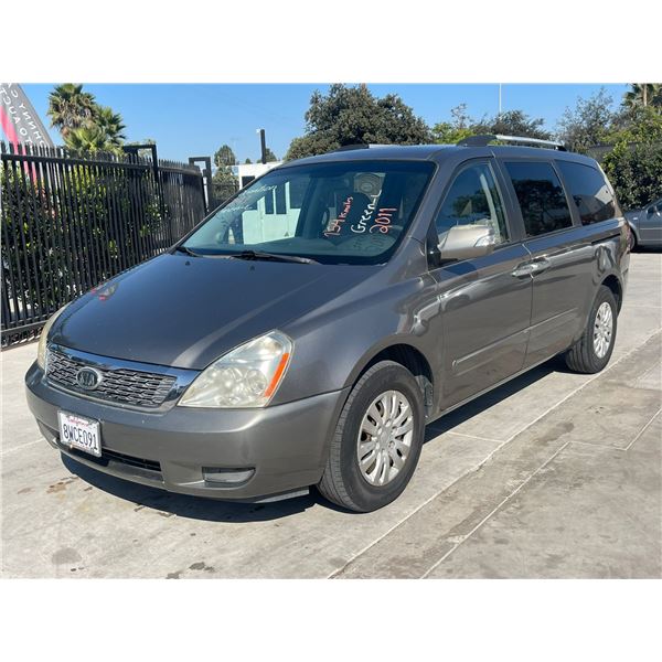 KIA SEDONA 2011 T-DONATION