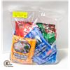 Image 1 : BAG OF TREATS - GUMMY SHARKS, GUMMY BEARS, KIT KAT