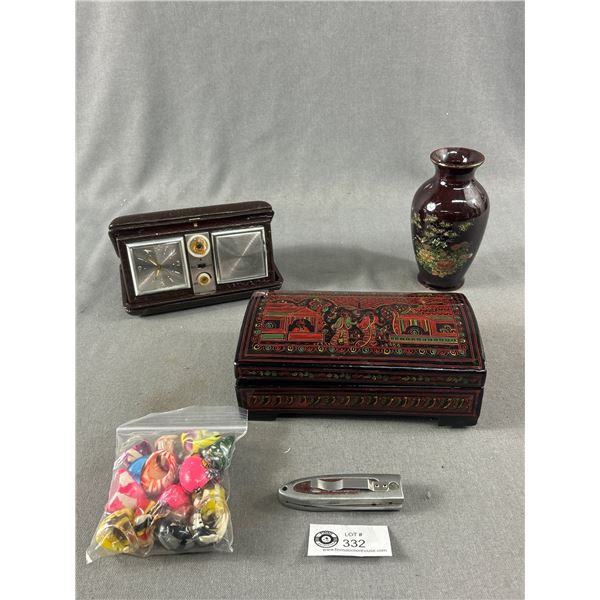 Vintage Home Décor Lot. Vase, Carved Box Etc