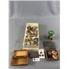 Image 1 : Vintage Collectible Lot Pins, Buttons Etc