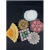 Image 2 : Nice Lot of Vintage Doilies and Linens