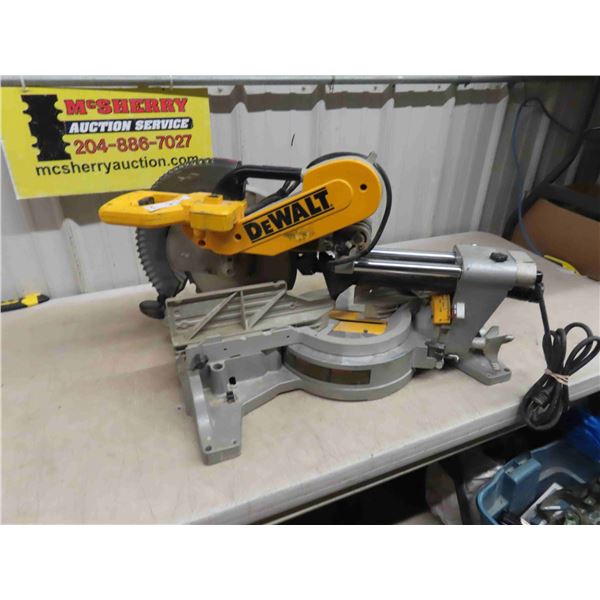 Dewalt DWS 780 12'' Sliding Miter Saw 15 Amp Working 