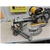 Image 6 : Dewalt DWS 780 12'' Sliding Miter Saw 15 Amp Working 