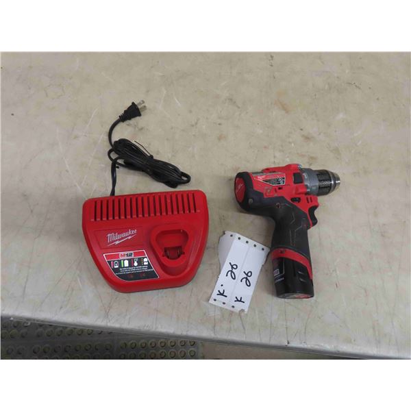 Milwaukee M12 Hammer Drill Driver 12V with Battery and Charger 