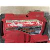 Image 7 : Milwaukee 18 Volt Cordless Impact Wrench with Battery & Charger - Works 
