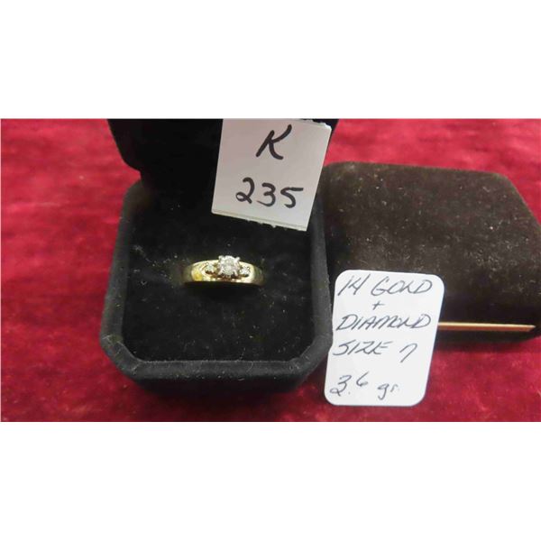 14kt Gold and Diamond Ring Size 7 Total Weight 3.6 Grams 