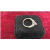 Image 2 : 14kt Gold and Diamond Ring Size 5 Total Weight 4.5 Grams 