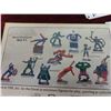 Image 4 : 1984 TSR Marvel Super Heroes Figures Metal Miniatures Set #1 New in Sealed 