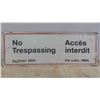 Image 1 : No Trespassing' Metal Sign 35'' x 13'' 