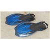 Image 2 : Body Glove Flippers Size 9-13, Snorkel & Carry Bag 