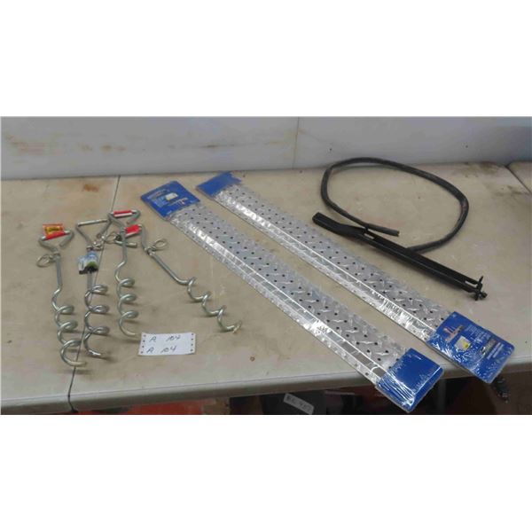 2 New Old Stock Galvanized Peg Board 4 1/4'' x 32'' , 4 Spiral Stakes, Auto
