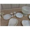 Image 5 : Milk Glass Dishes, Trays, Salt and Pepper, Plus
